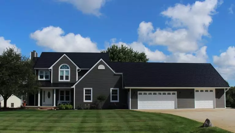 Black Rustic Style Aluminum Shingle Roof 1 768x434