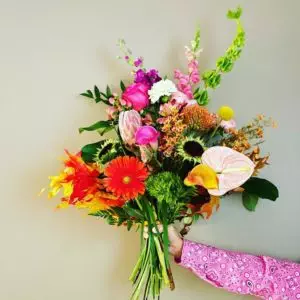 The English Garden Monthly Flower Bouquet