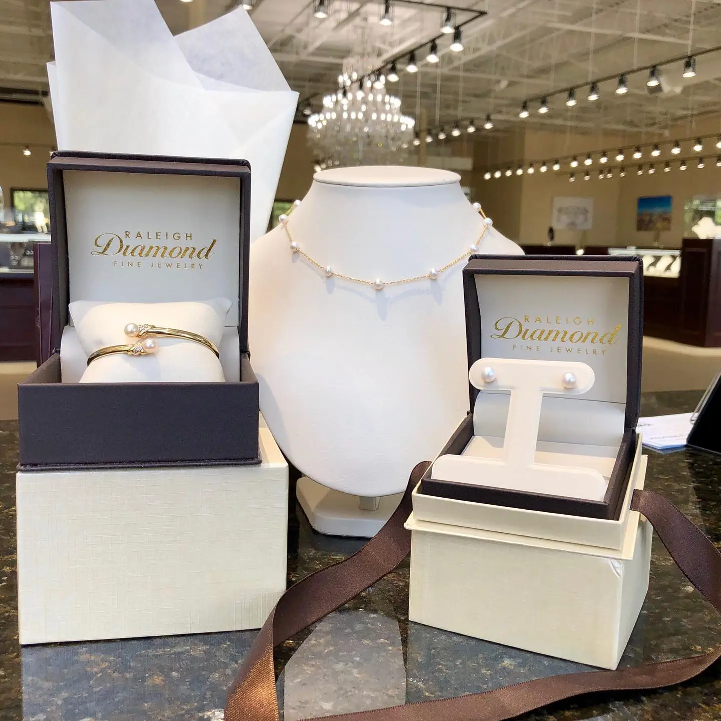 Raleigh Diamond Fine Jewelry 1 Raleigh Diamons Pearl Jewelry