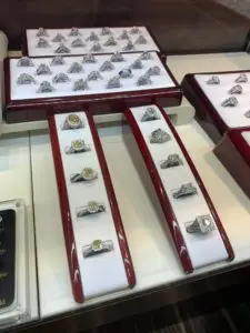 store3