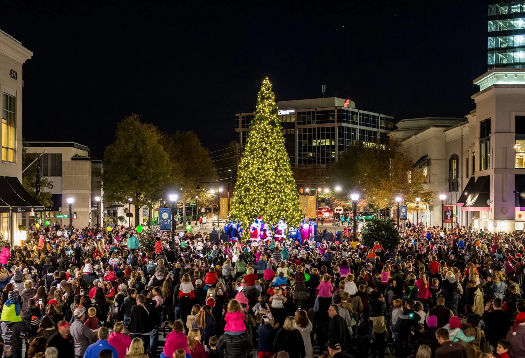 North Hills Tree Lighting